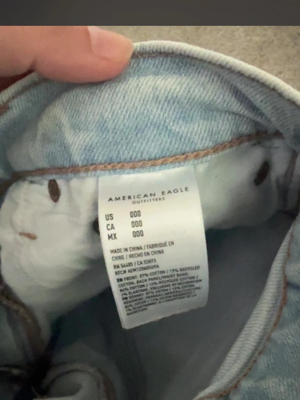 American Eagle Outfitters light pale