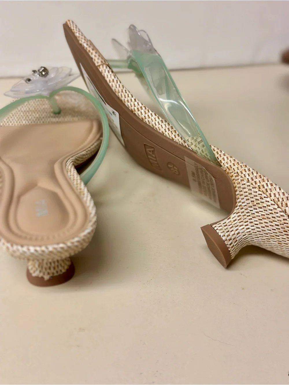 MIA thong sandals
