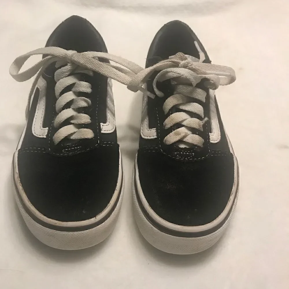 Vans Off the Wall Youth Suede Shoes