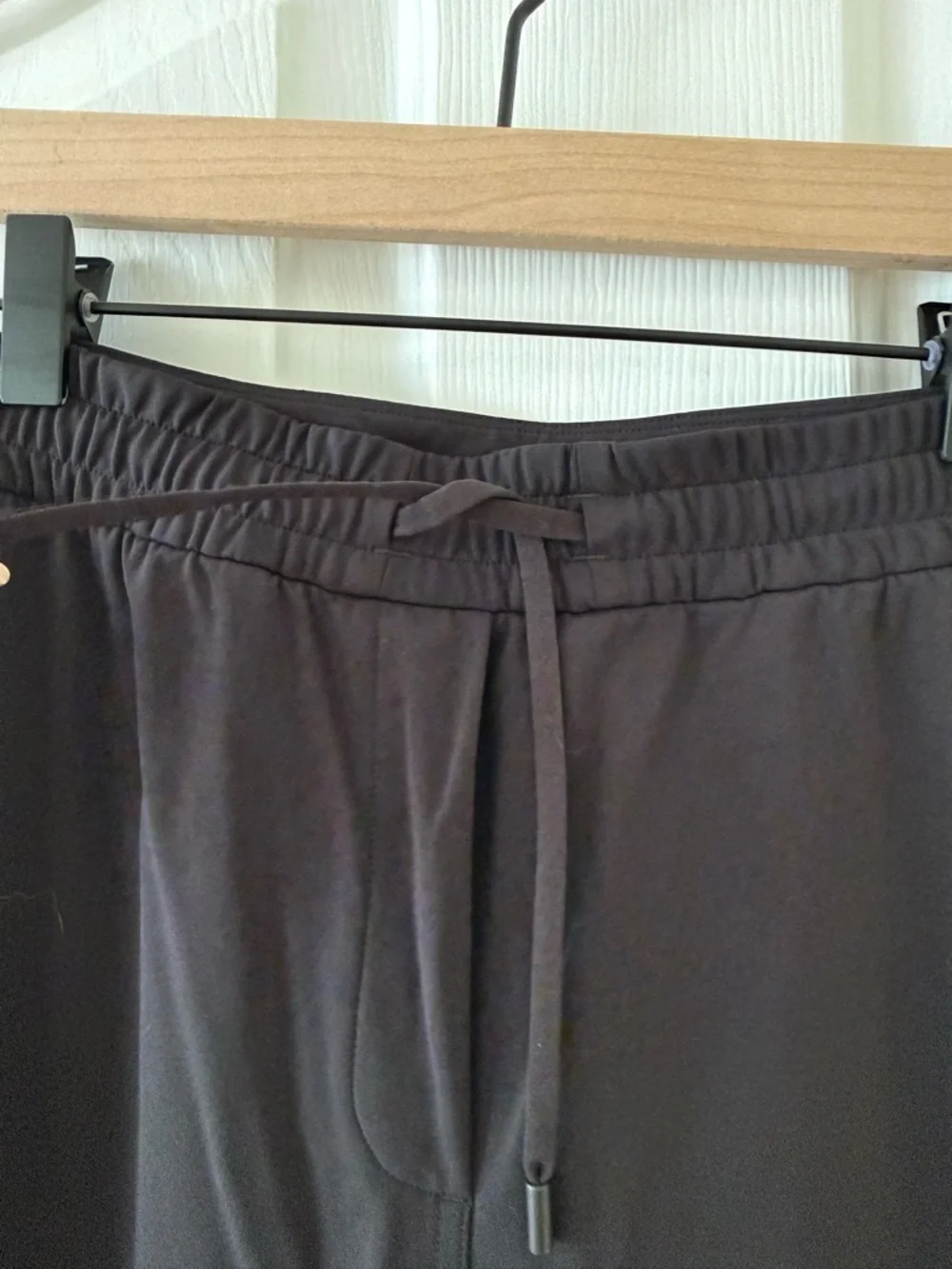 lululemon athletica comfortable black