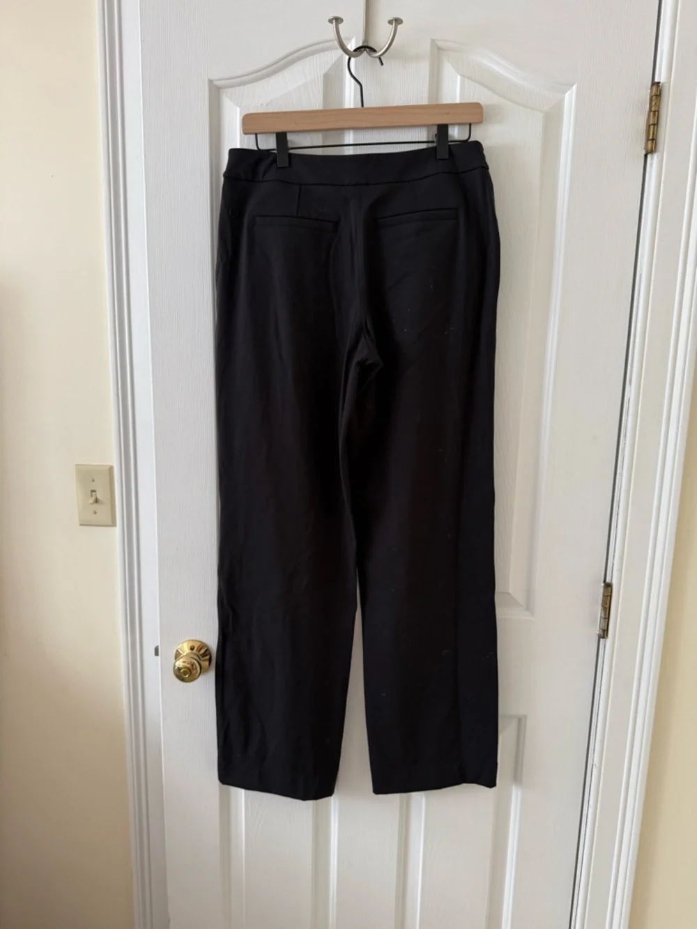 lululemon athletica comfortable black