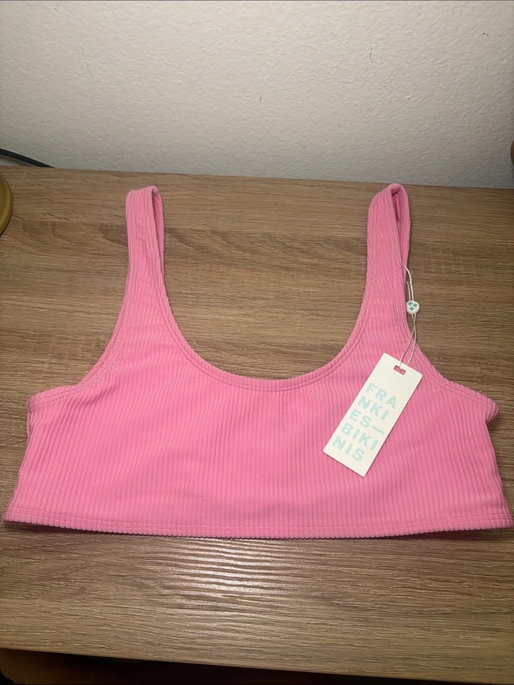 NWT Frankie's Bikinis Pink Ribbed Scoop Bikini Top