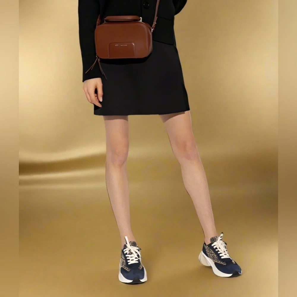 Tory Burch shape navy