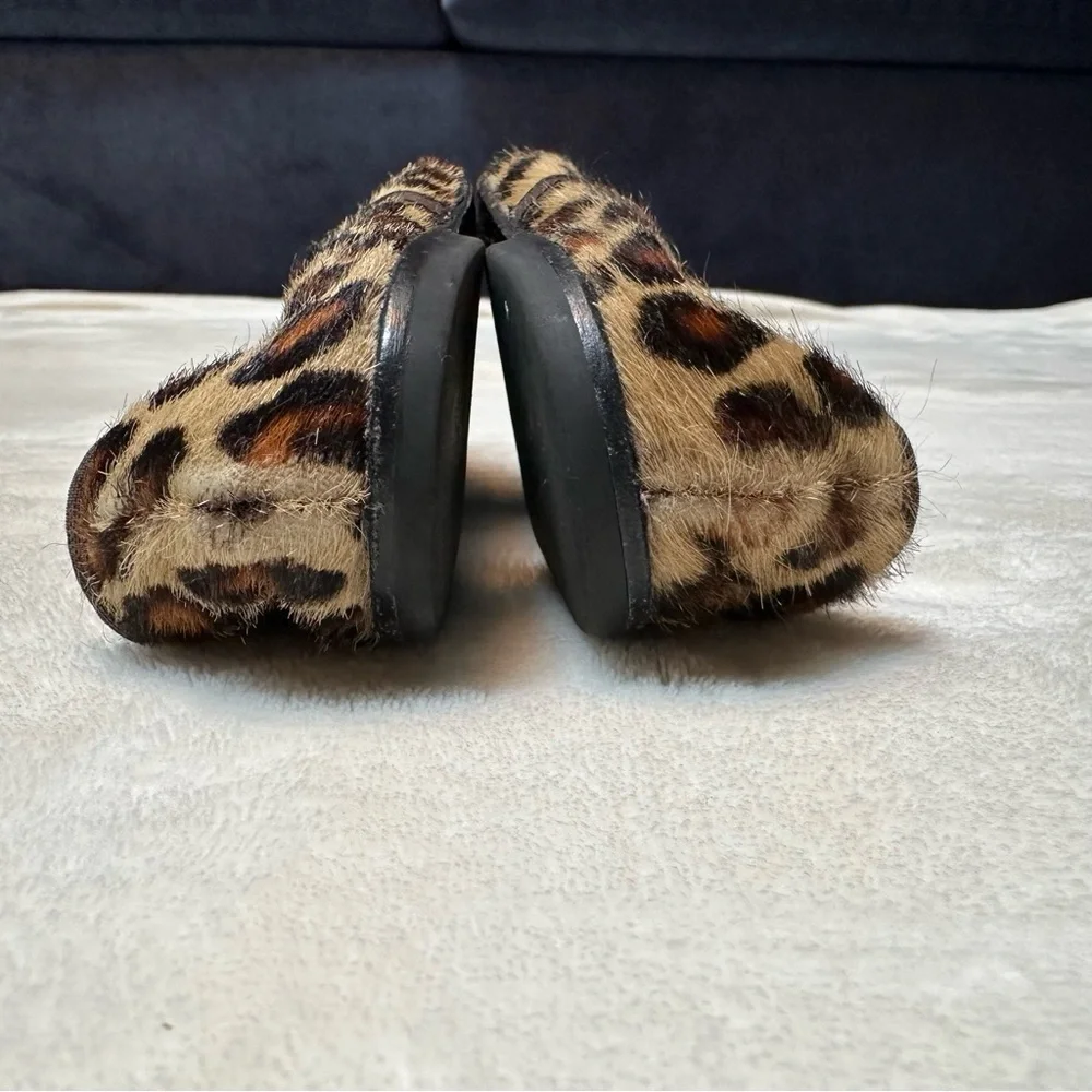 Little Eric these slippers