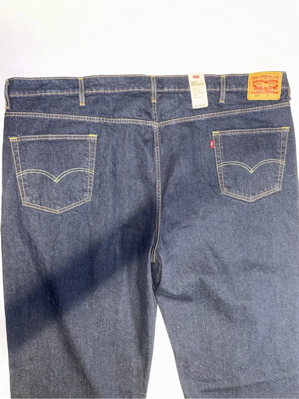 Levis relaxed straight
