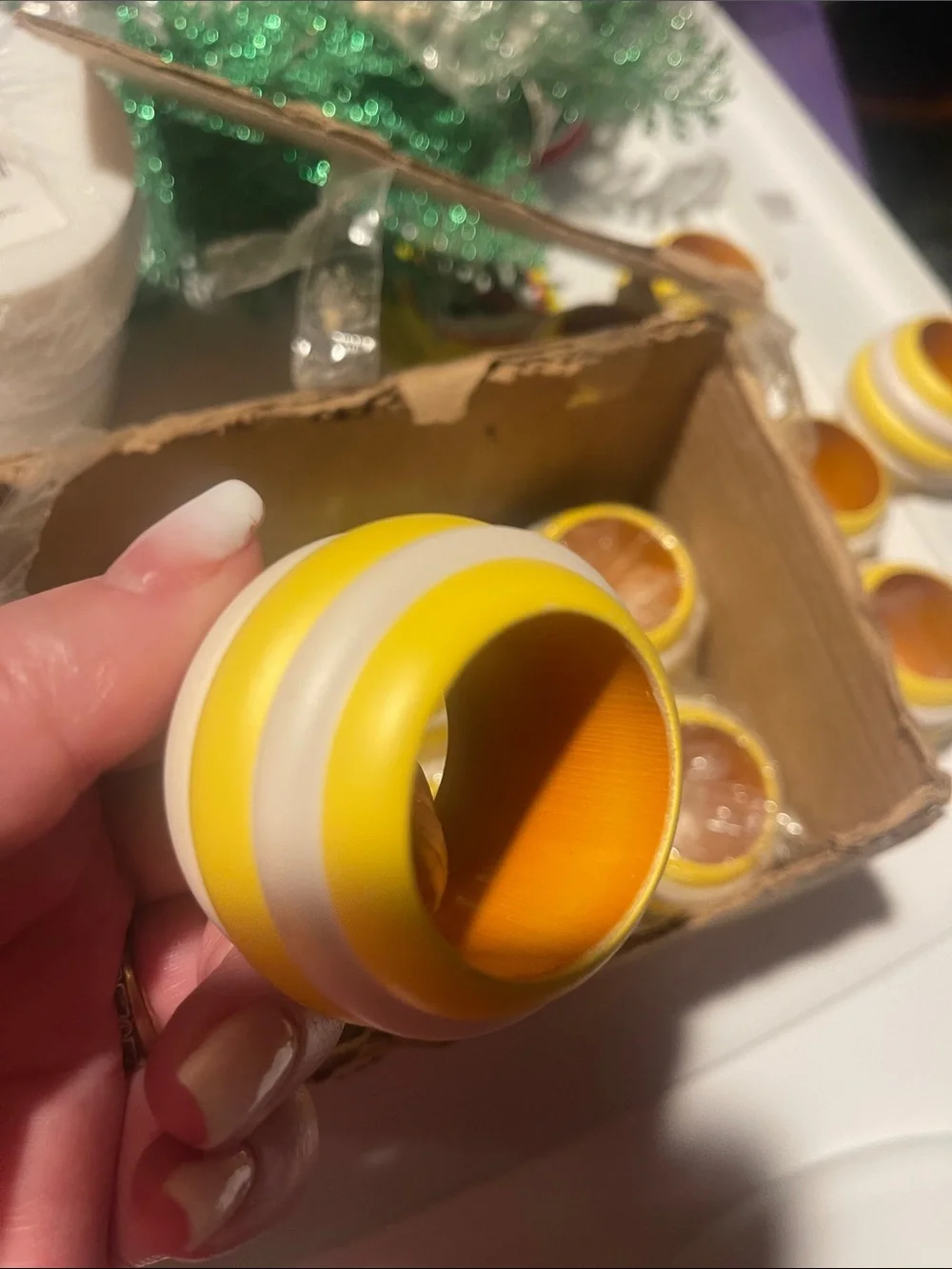 N/A bright yellow