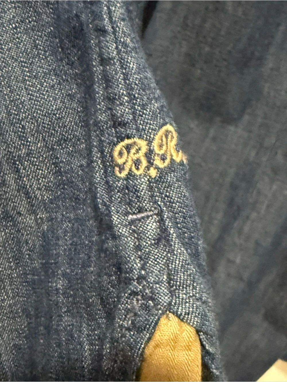 Banana Republic subtle lanka elevated