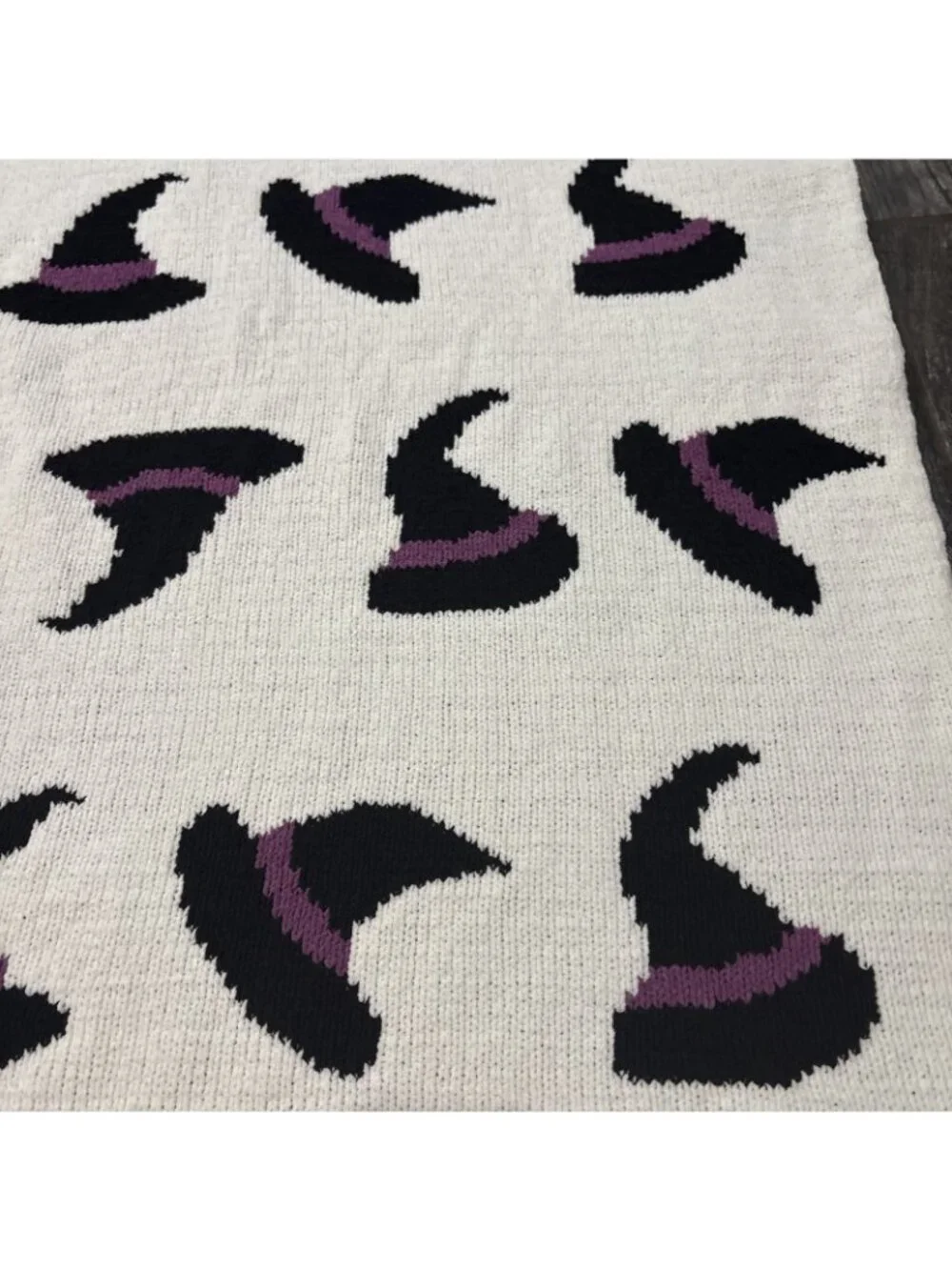Novogratz halloween witch