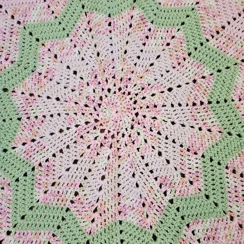 HANDMADE Crochet 12 Point Star Softee Baby Blanket‎ Afghan Pink Green 43 In NEW
