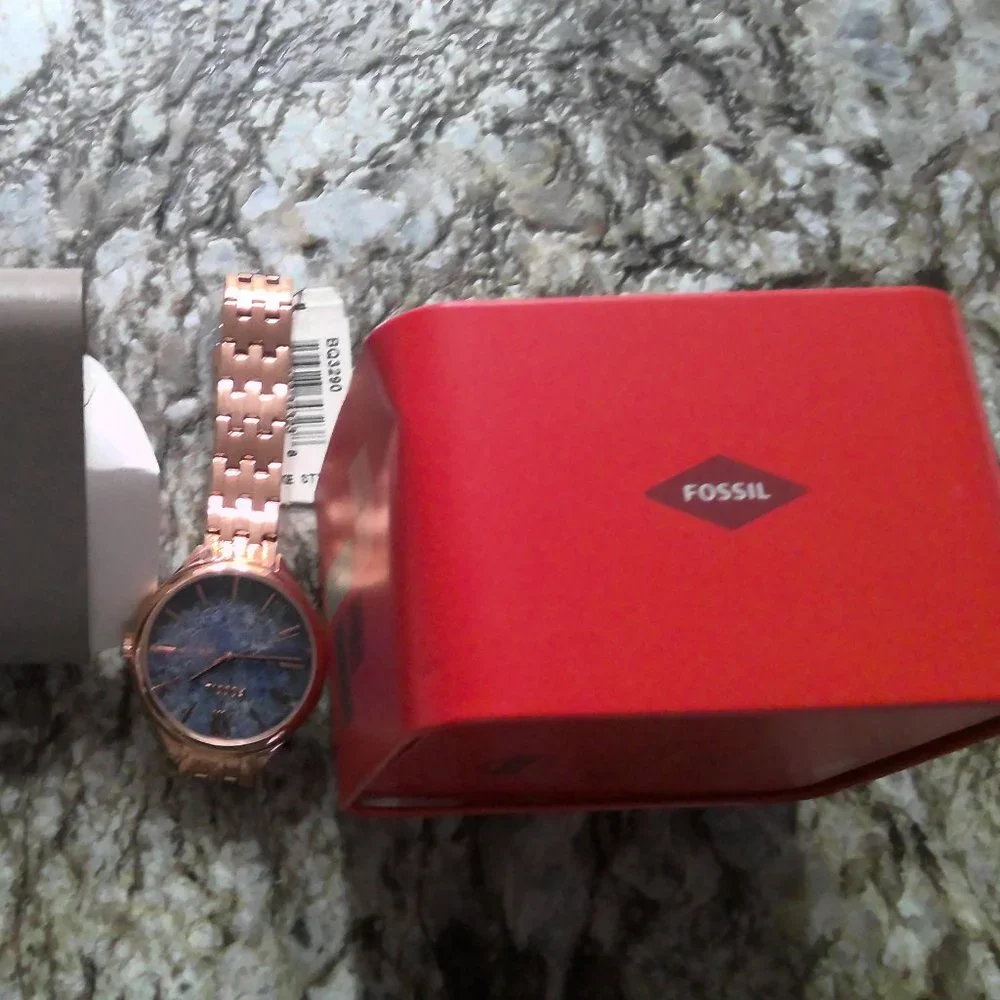 Fossil brand new