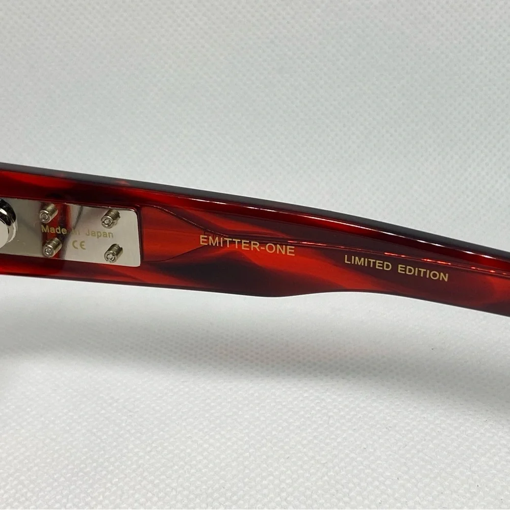 DITA elegant red