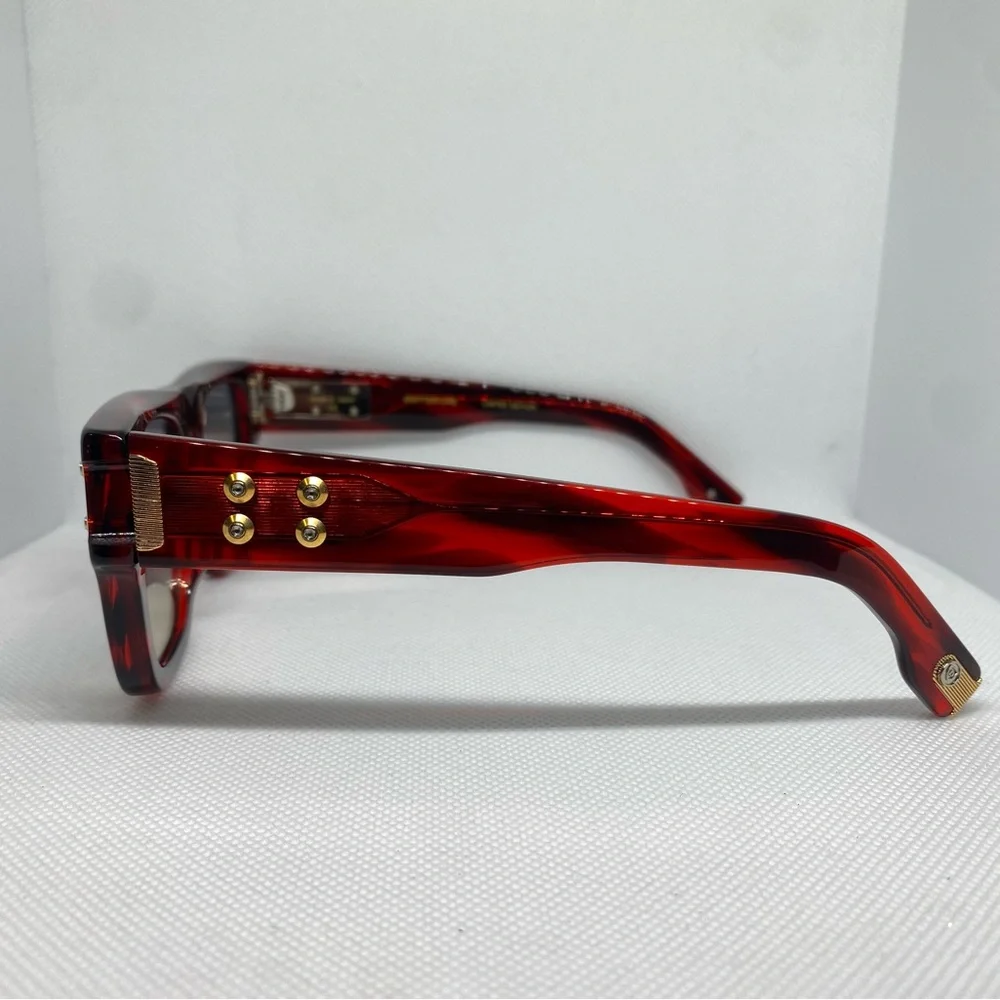 DITA elegant red