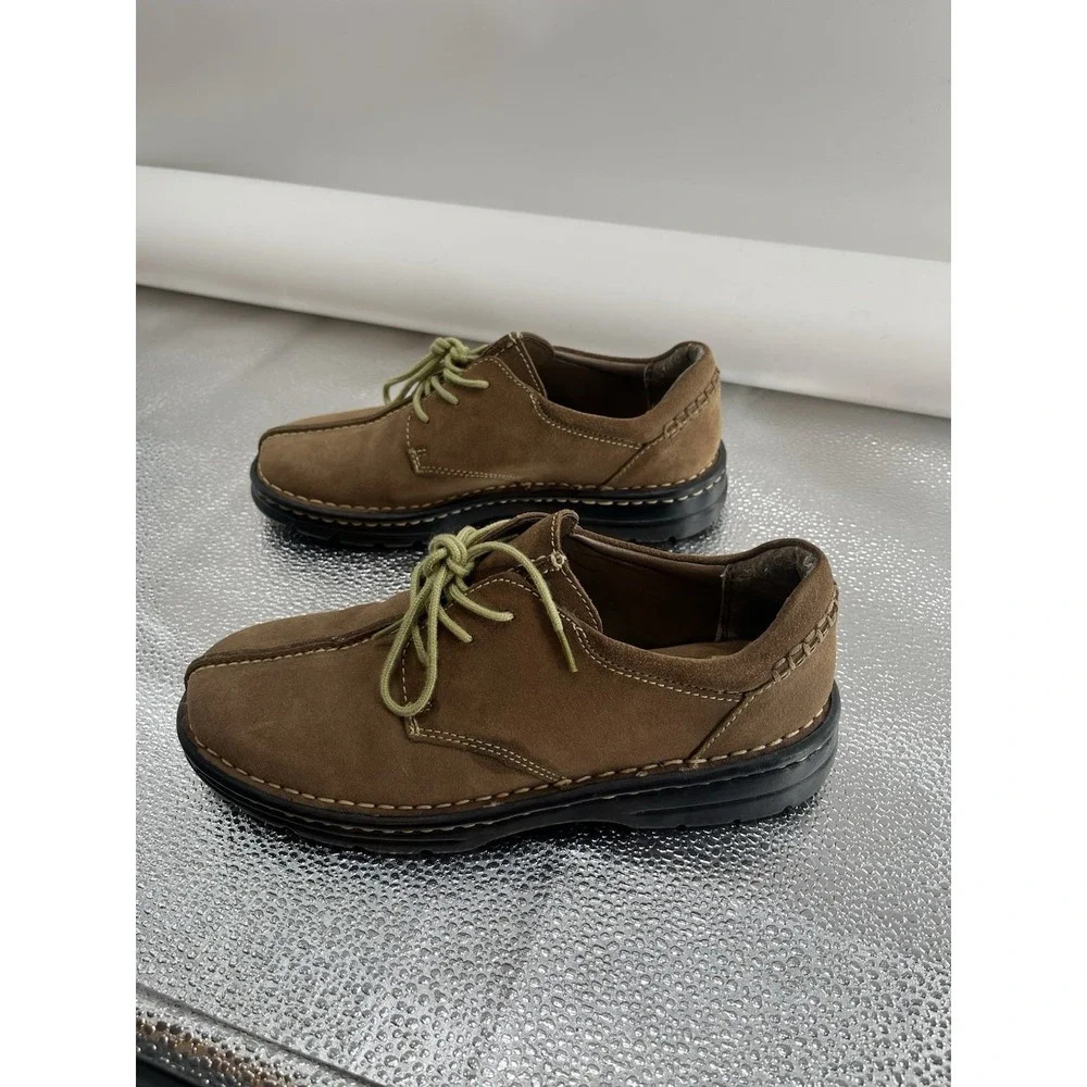 Earth Shoes earth shoe