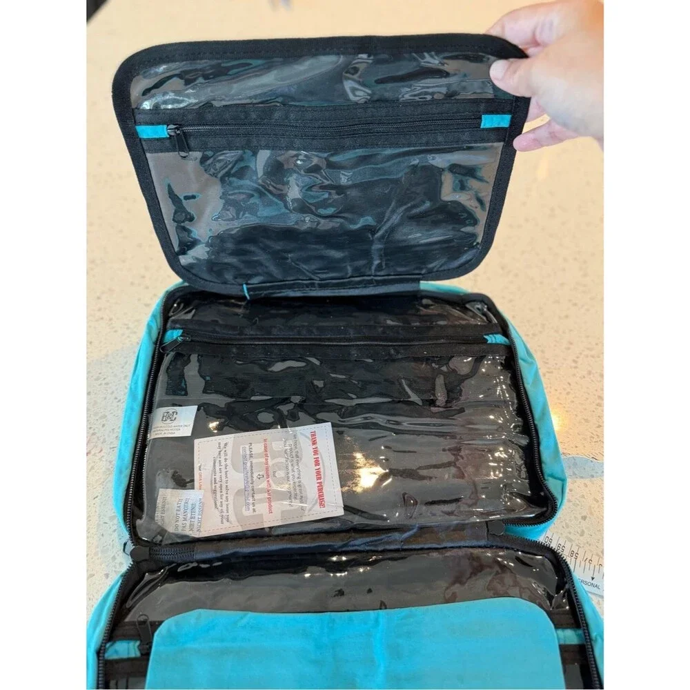 Unbranded design carrying travel