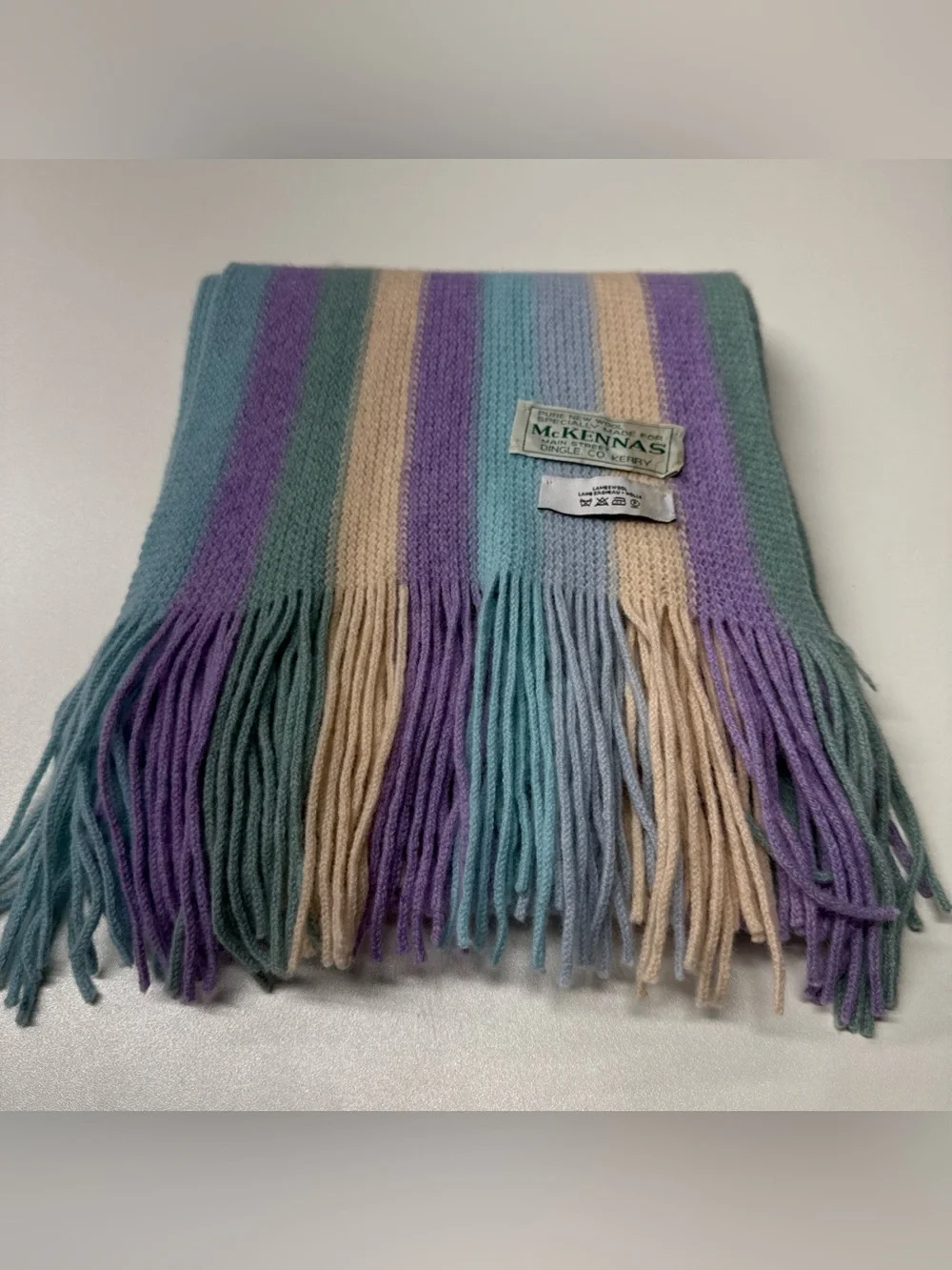 Mc Kennas scarf excellent