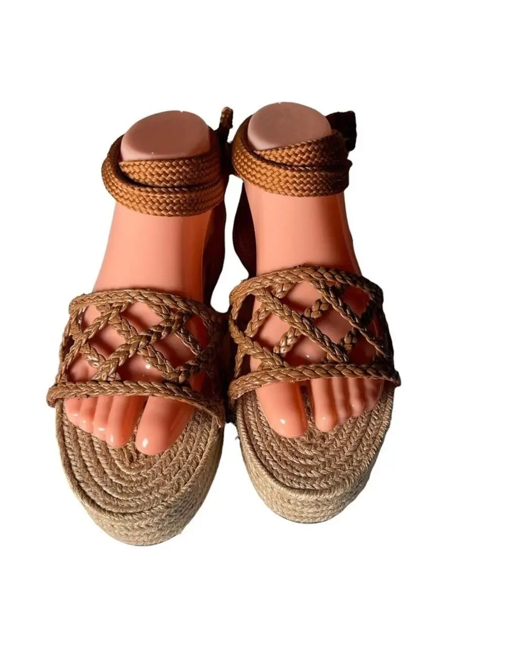 SCHUTZ elevate your