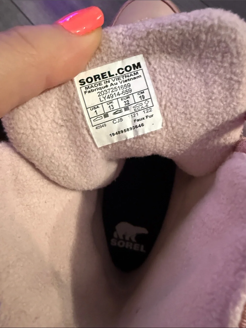 Sorel girls home last