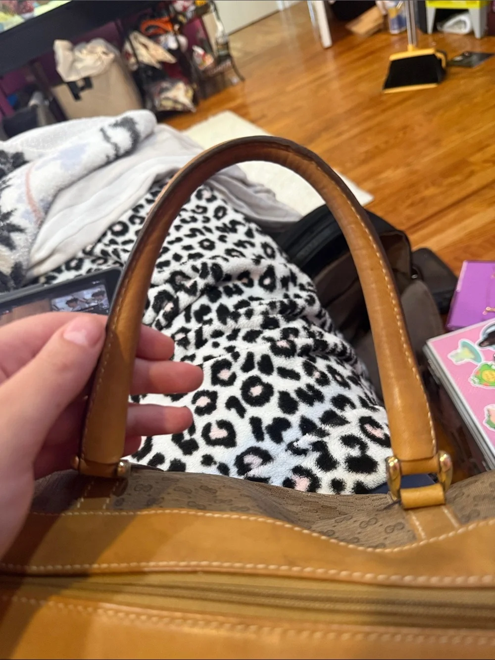 Gucci satchel gg