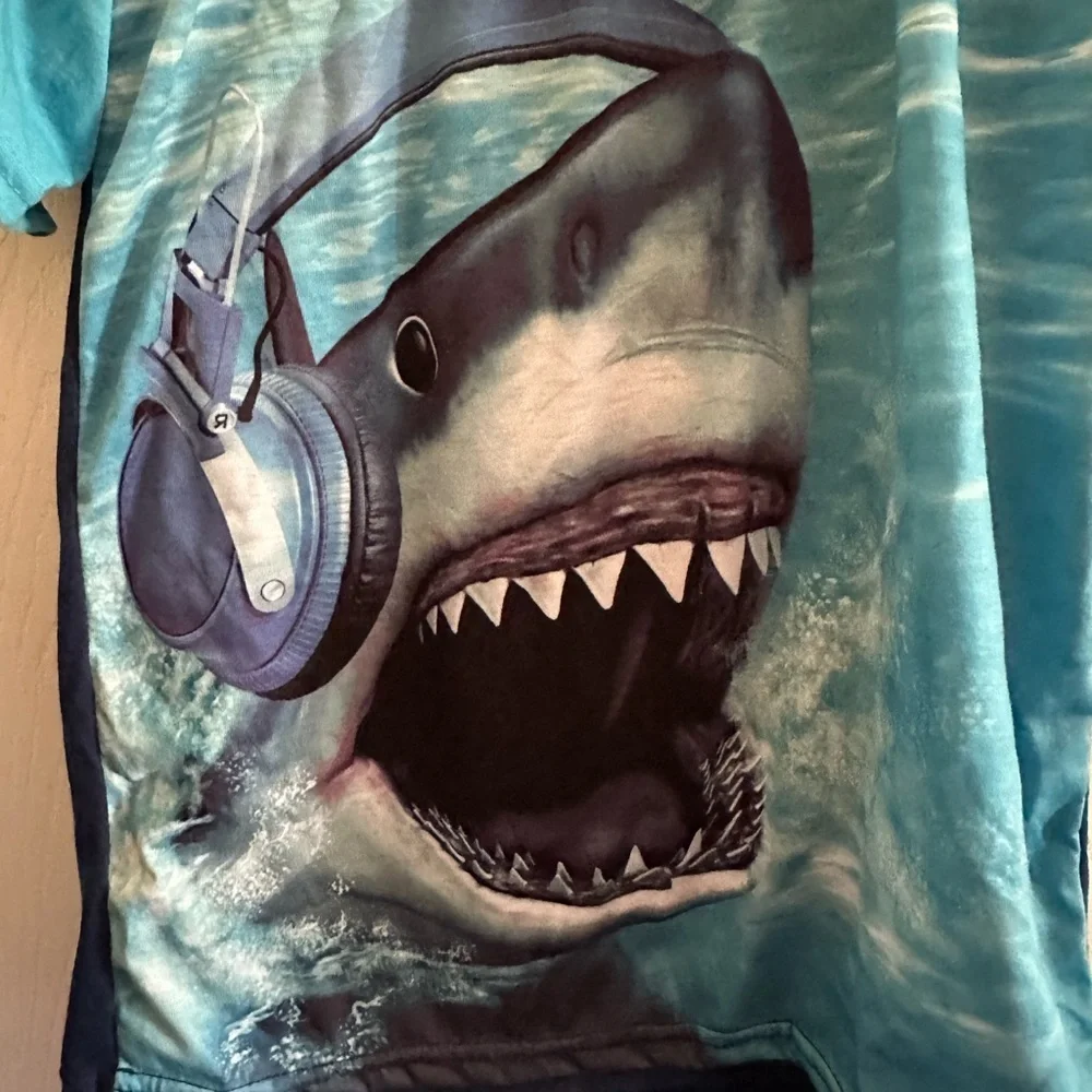 Quad Seven blue shark