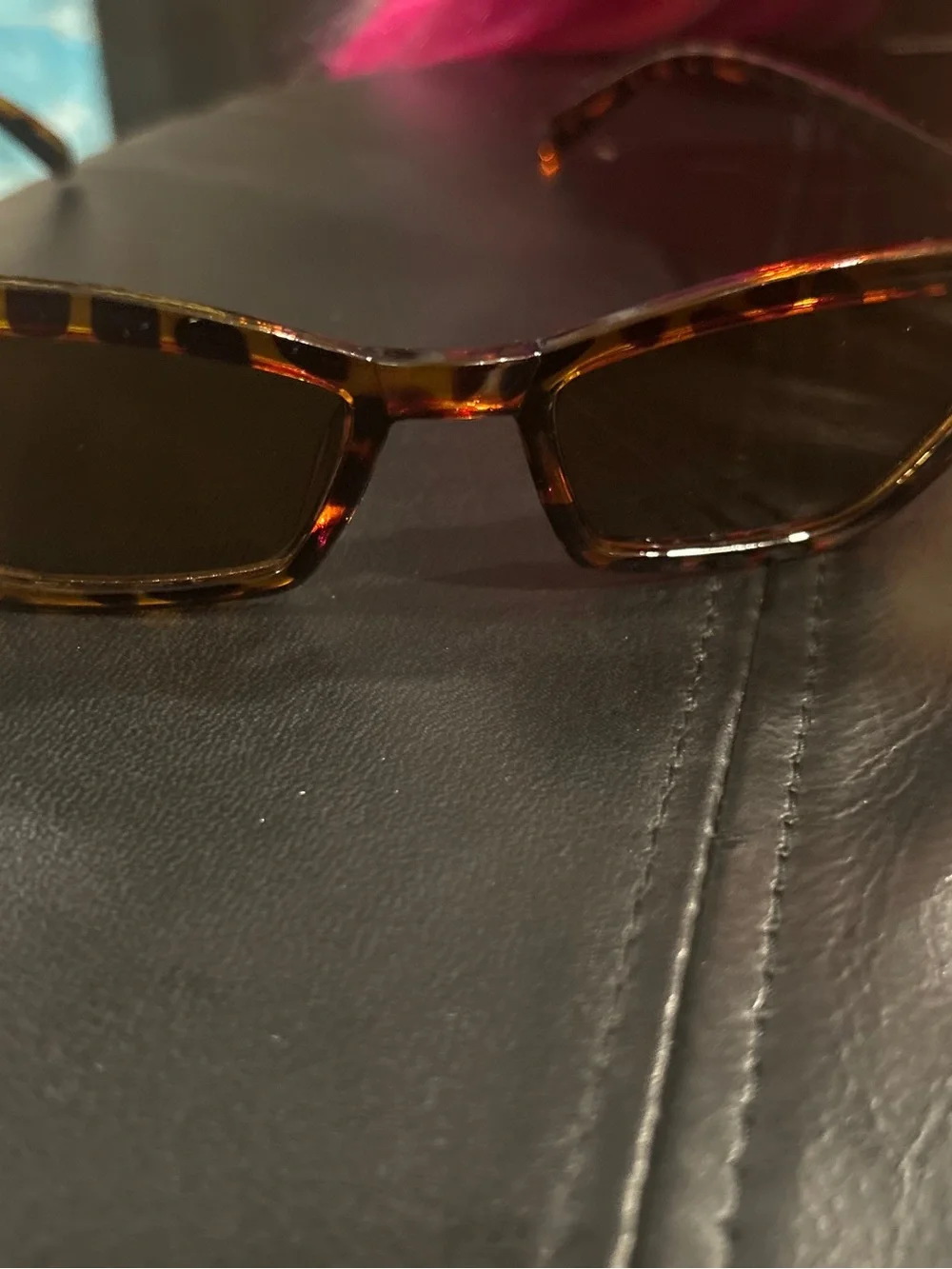 N/A stylish tortoiseshell