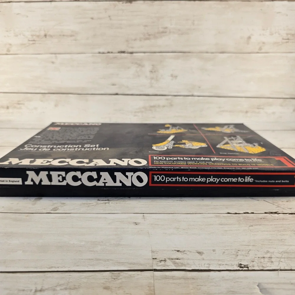 Meccano vintage construction