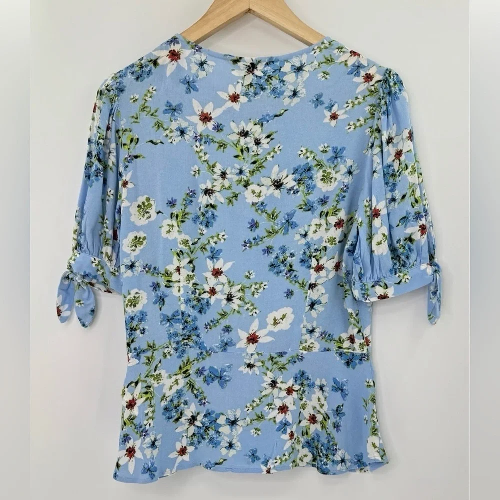 Banana Republic floral see only