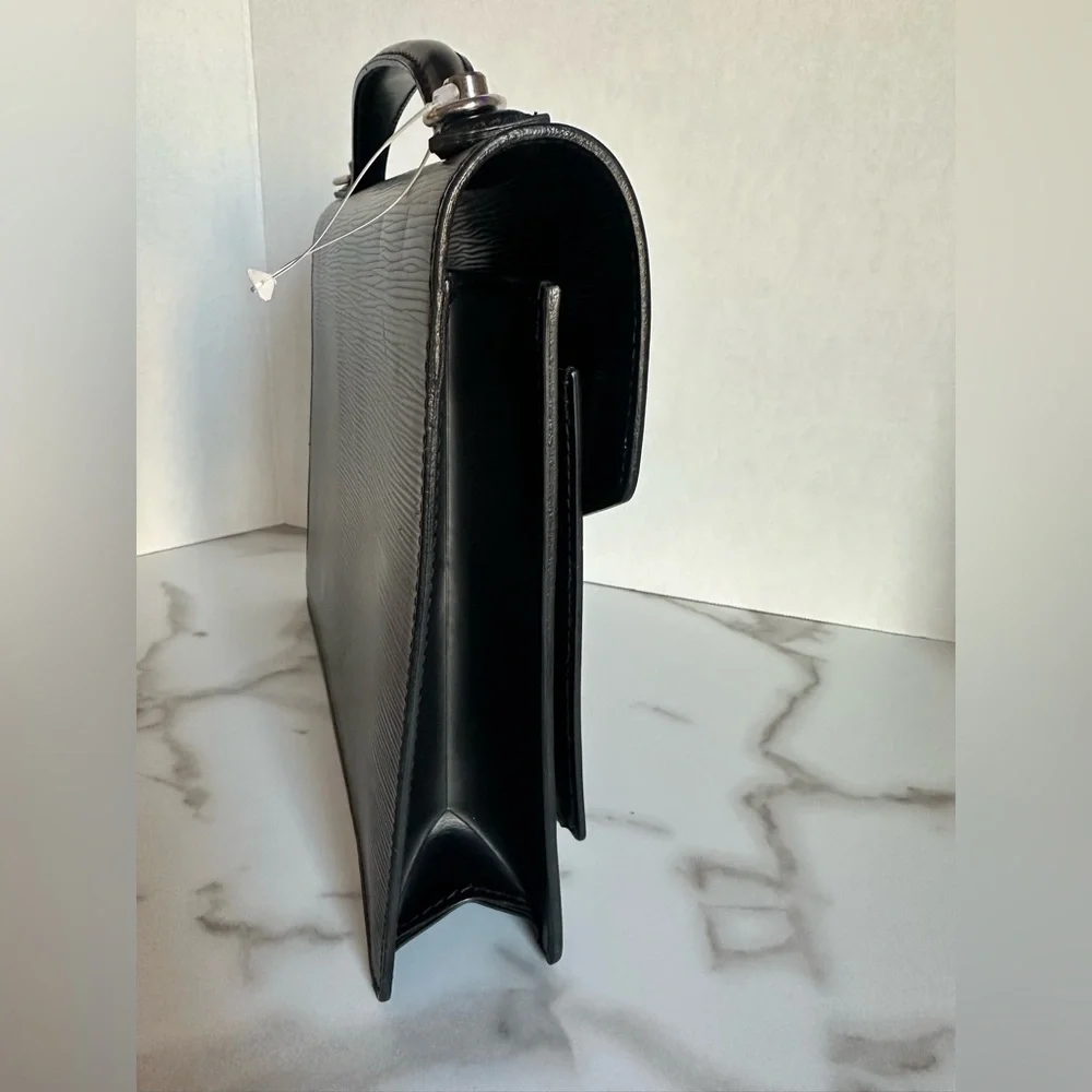 Louis Vuitton brand louis