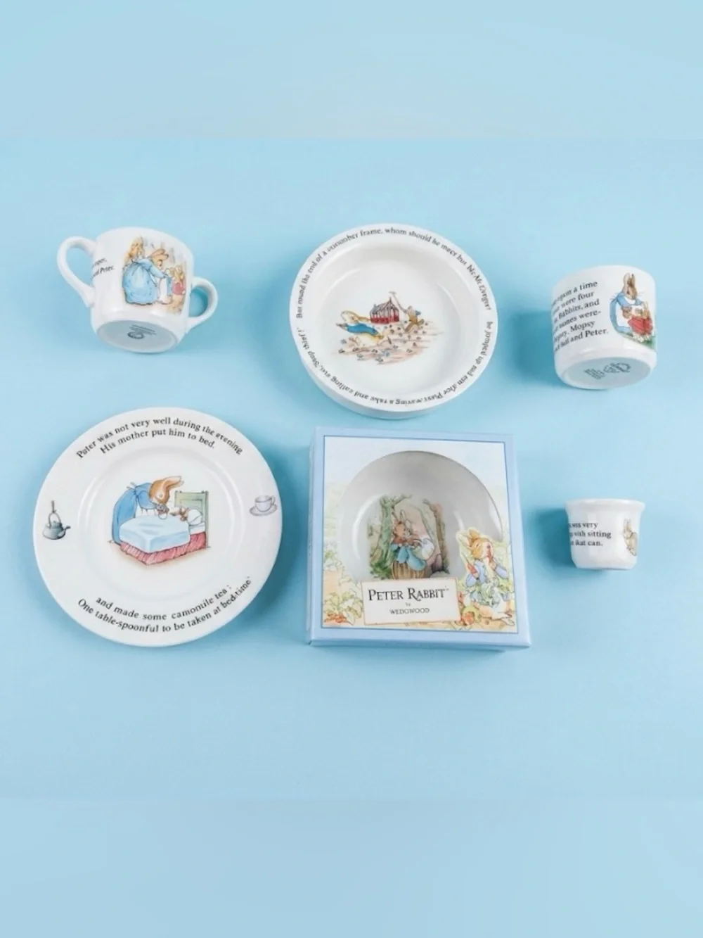 Vintage 90’s Wedgwood Peter Rabbit 6pc Nursery Set Made In England Heirloom