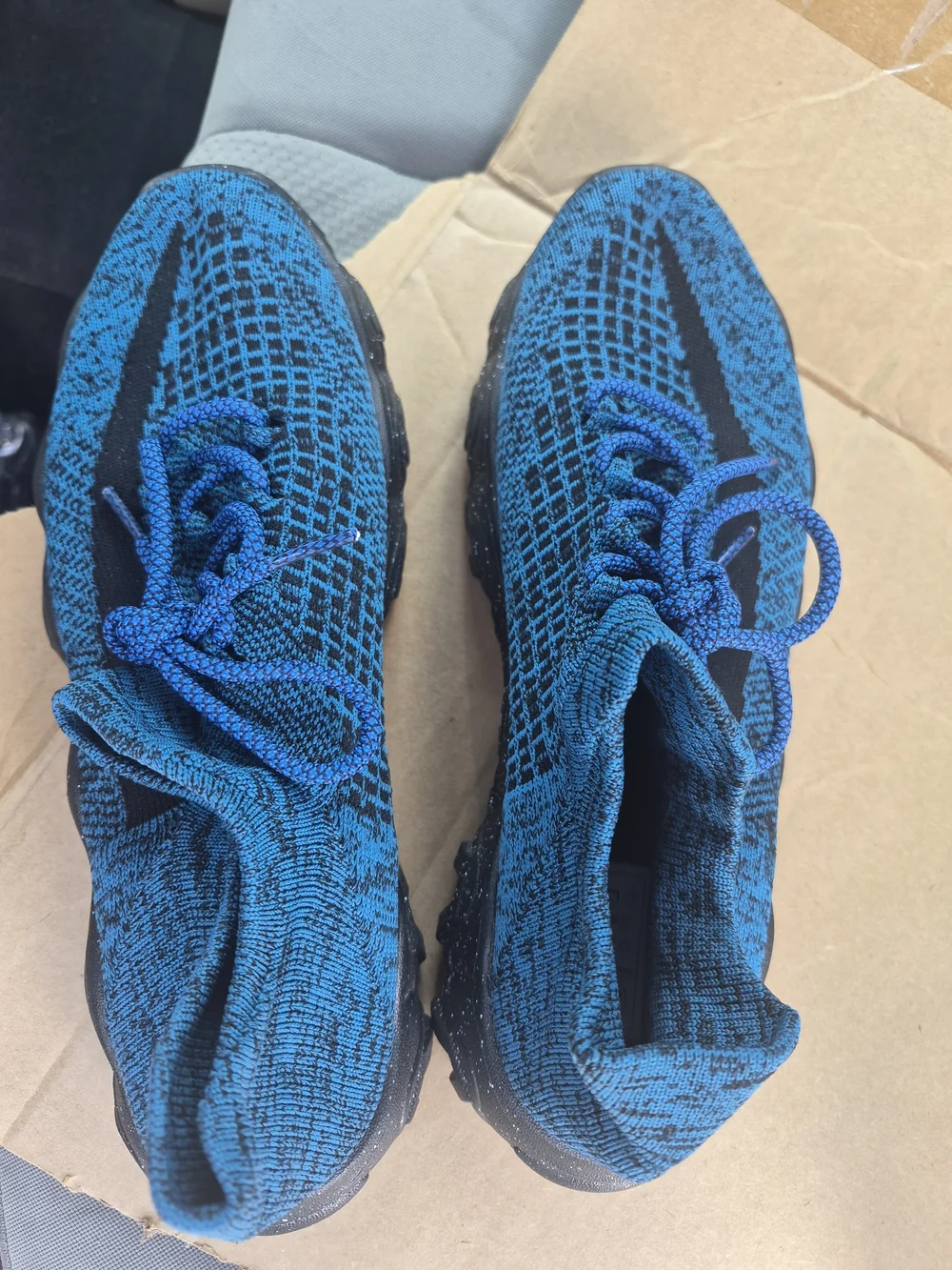 None breathable blue
