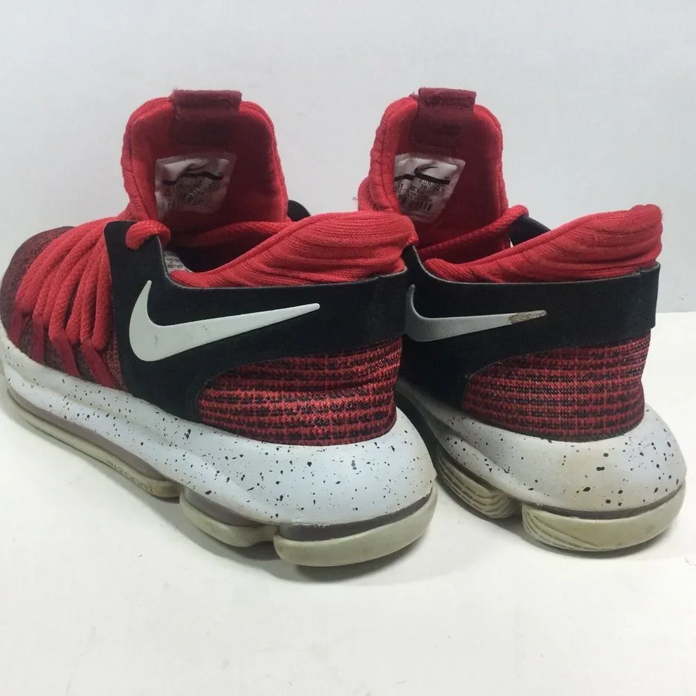 Nike 10 photos