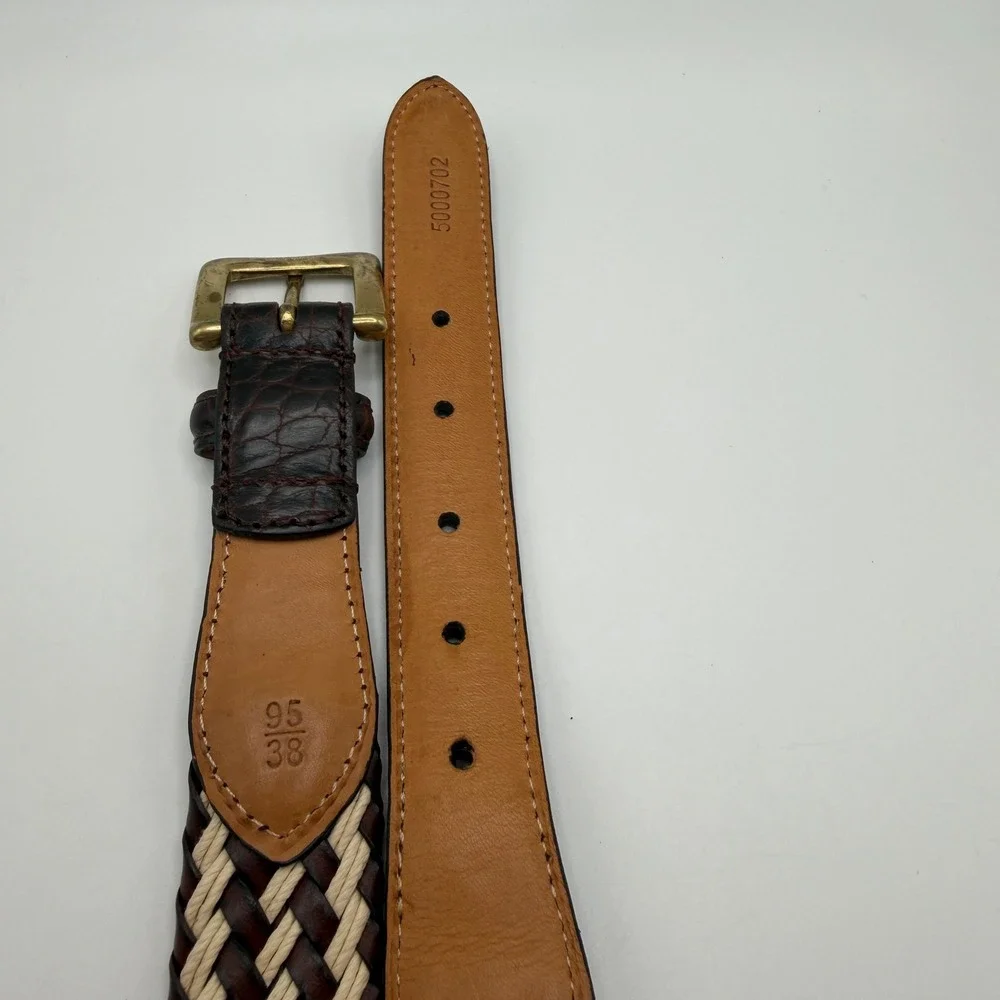 Unbranded sophisticated woven