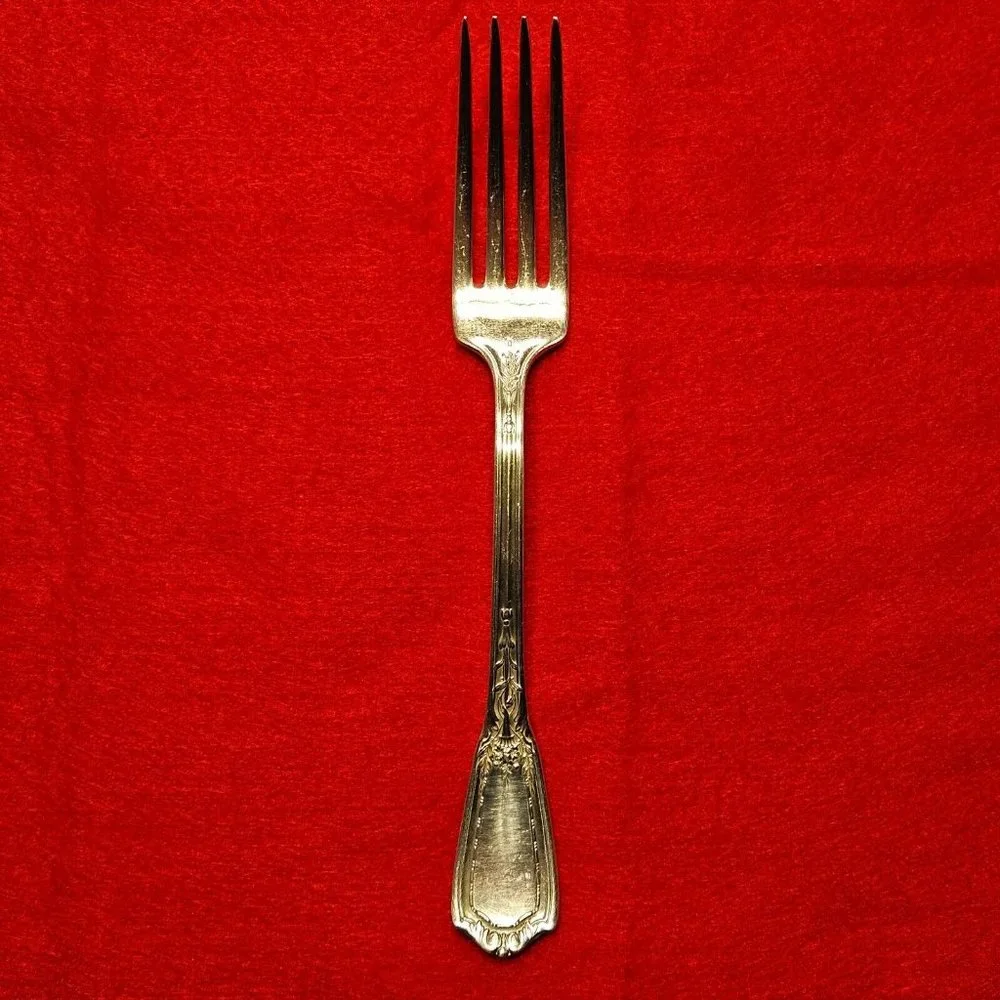 Reed & Barton manufacturer 	reed
