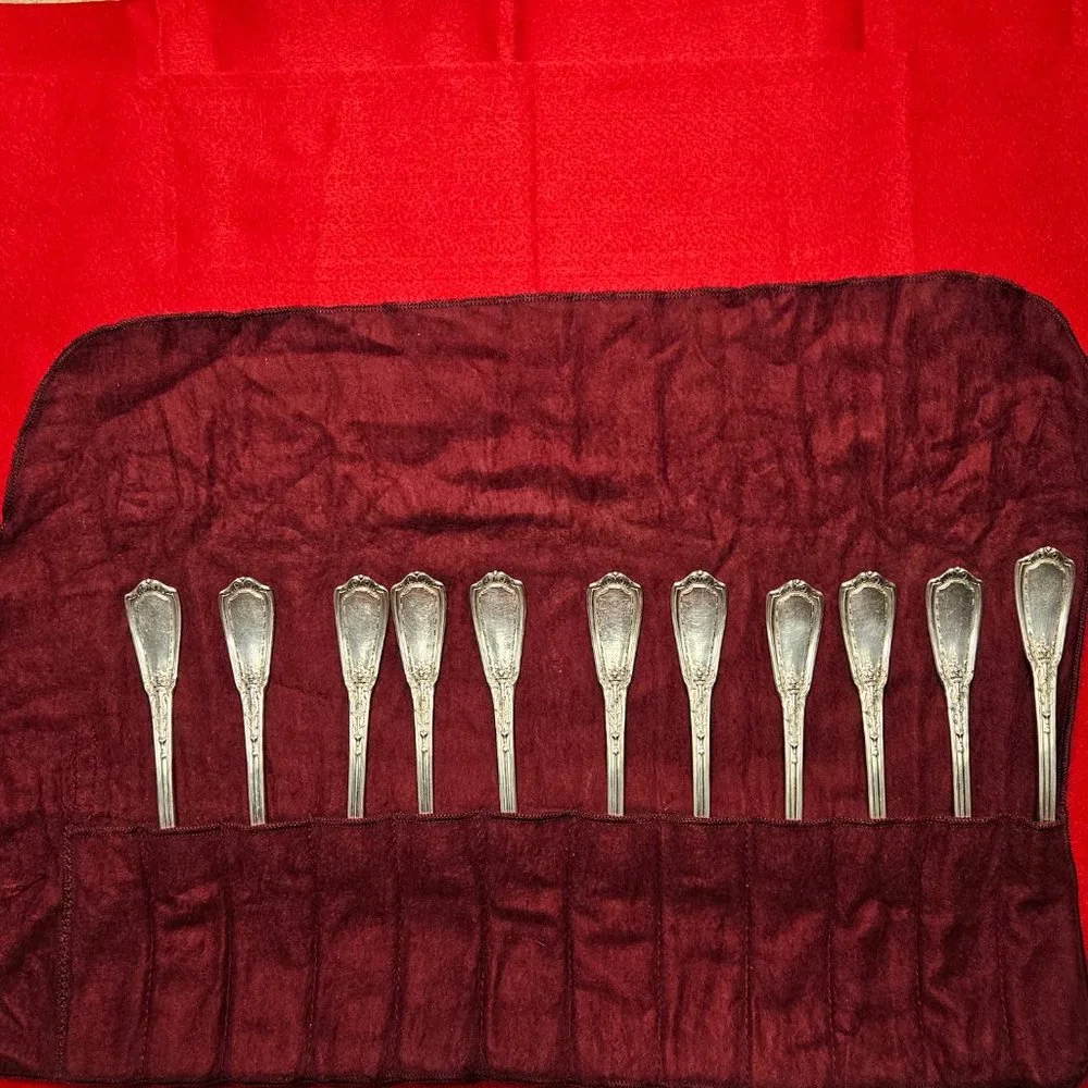 Reed & Barton manufacturer 	reed