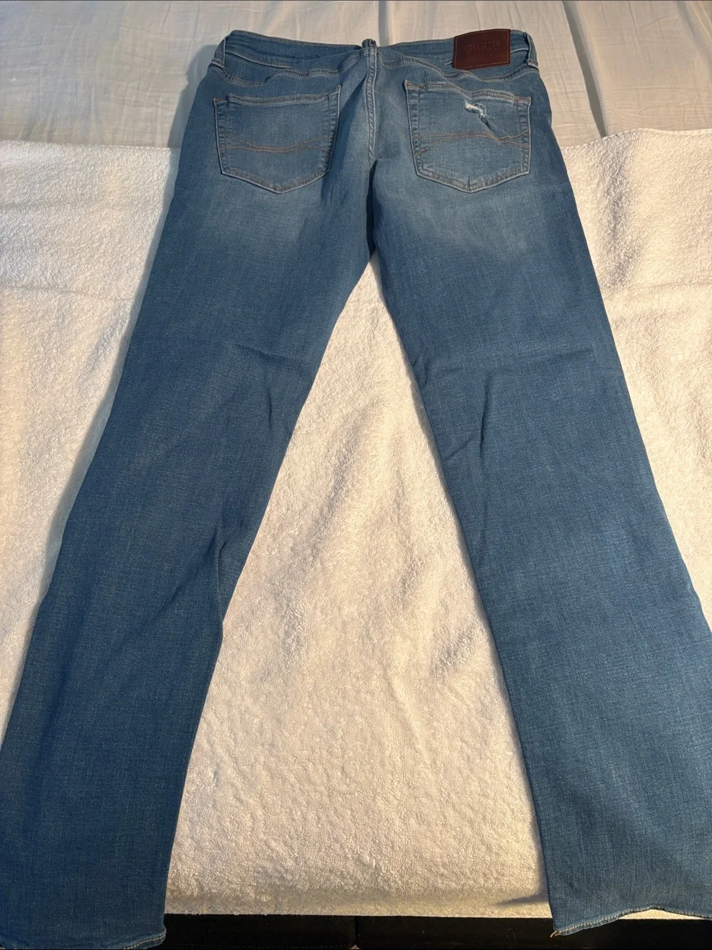 Hollister men’s jeans