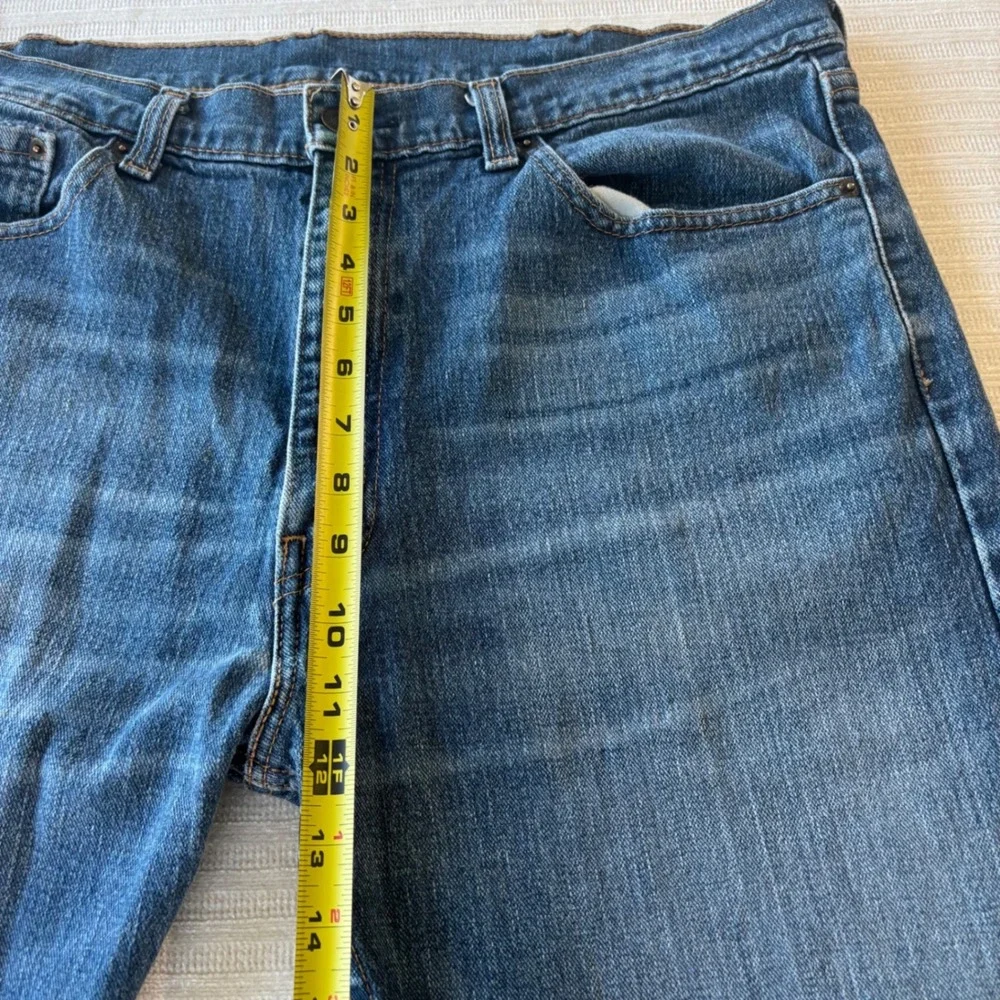 Levis 505 Regular Fit Jeans Mens 38x32 Medium Wash Blue Straight Leg Denim