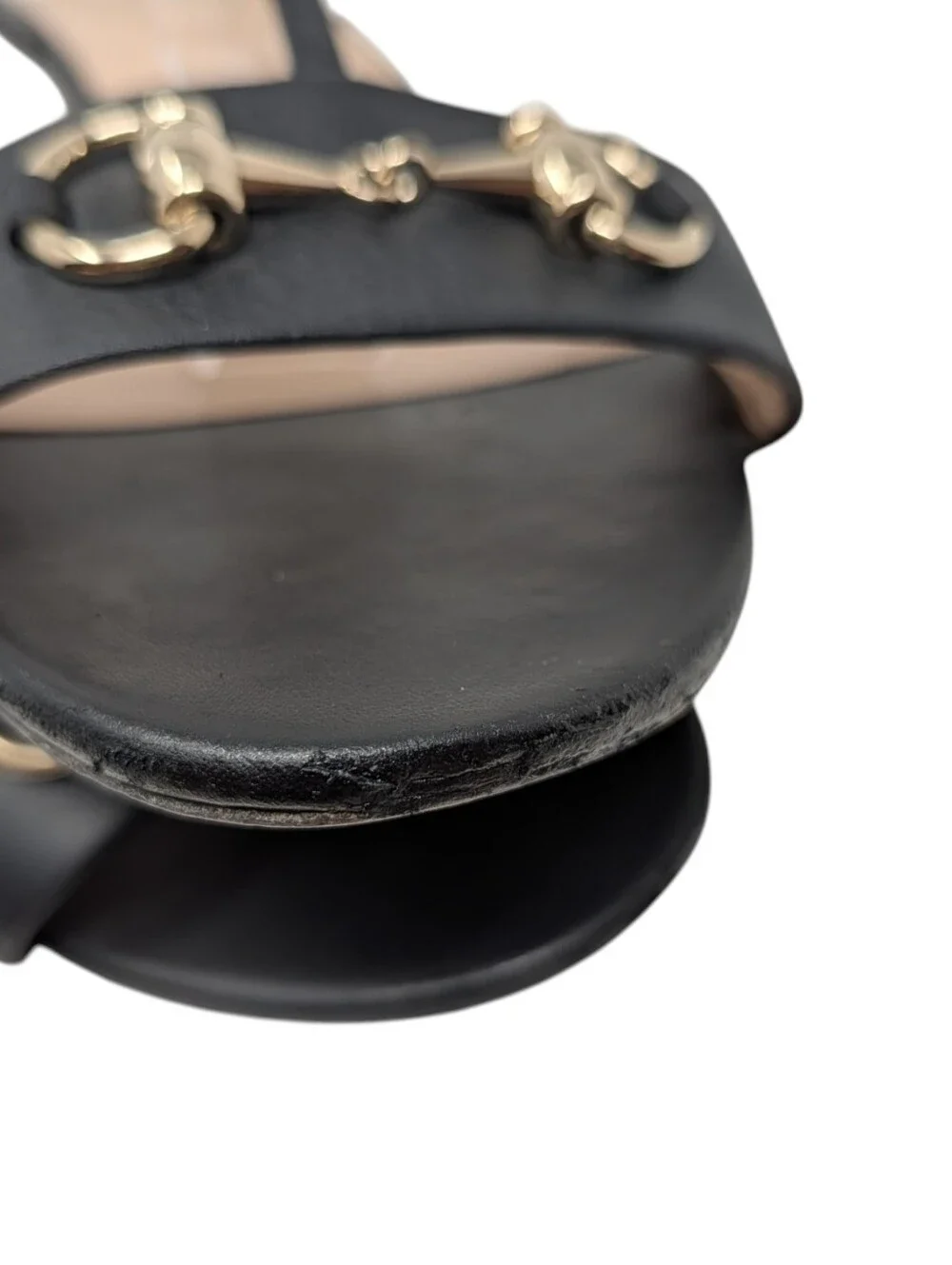 Gucci elegant strap