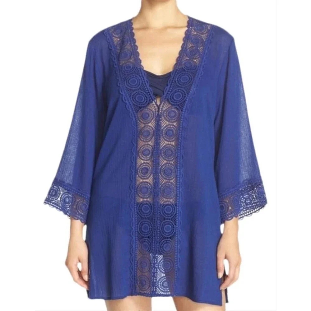 La Blanca Island Fare Crochet Trim Tunic Swim Cover Up