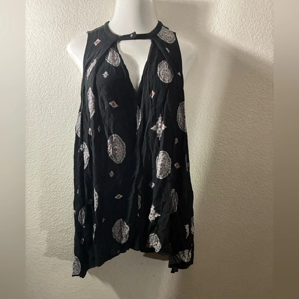 Free People #69 ▪️preowned