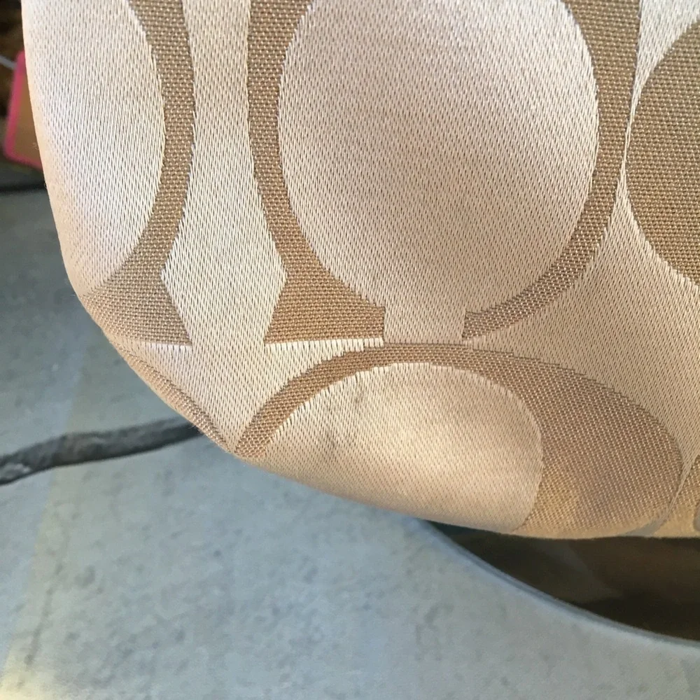 Coach chic shoulder
