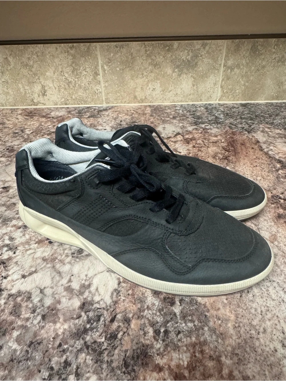 Ecco brand style