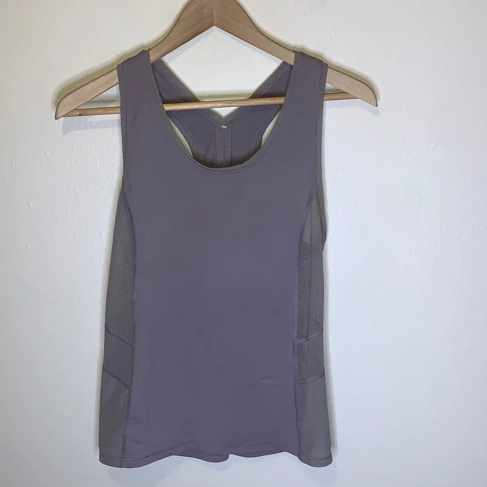 Lululemon Tank Top Embodiment Lavender Racerback Scoop Neck Size 4