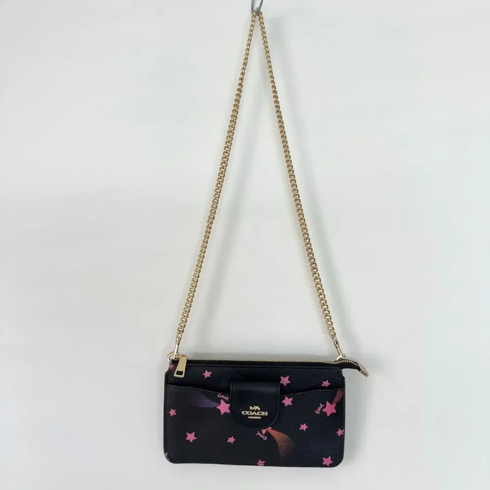 Coach exterior material