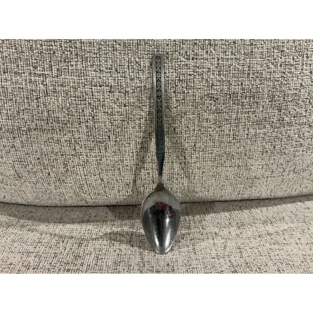 Oneida profile stainless