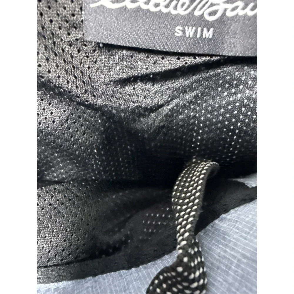 Eddie Bauer men eddie