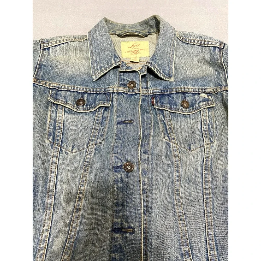 Levis levi trucker