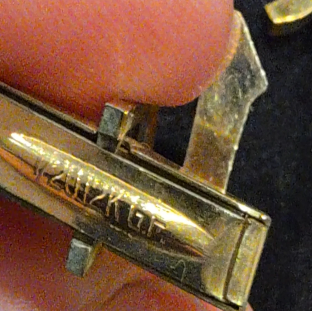 N/A gold occasions cufflinks