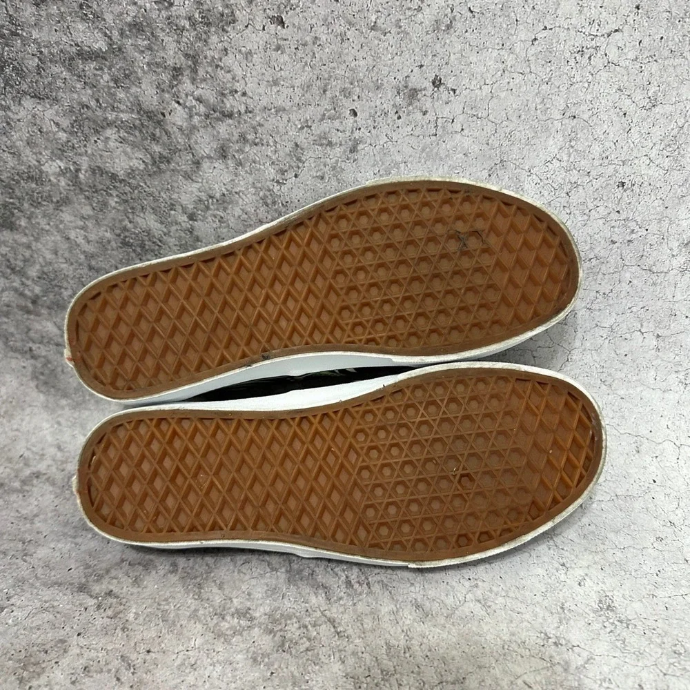 Vans please see