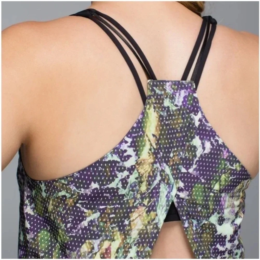 lululemon athletica preowned size