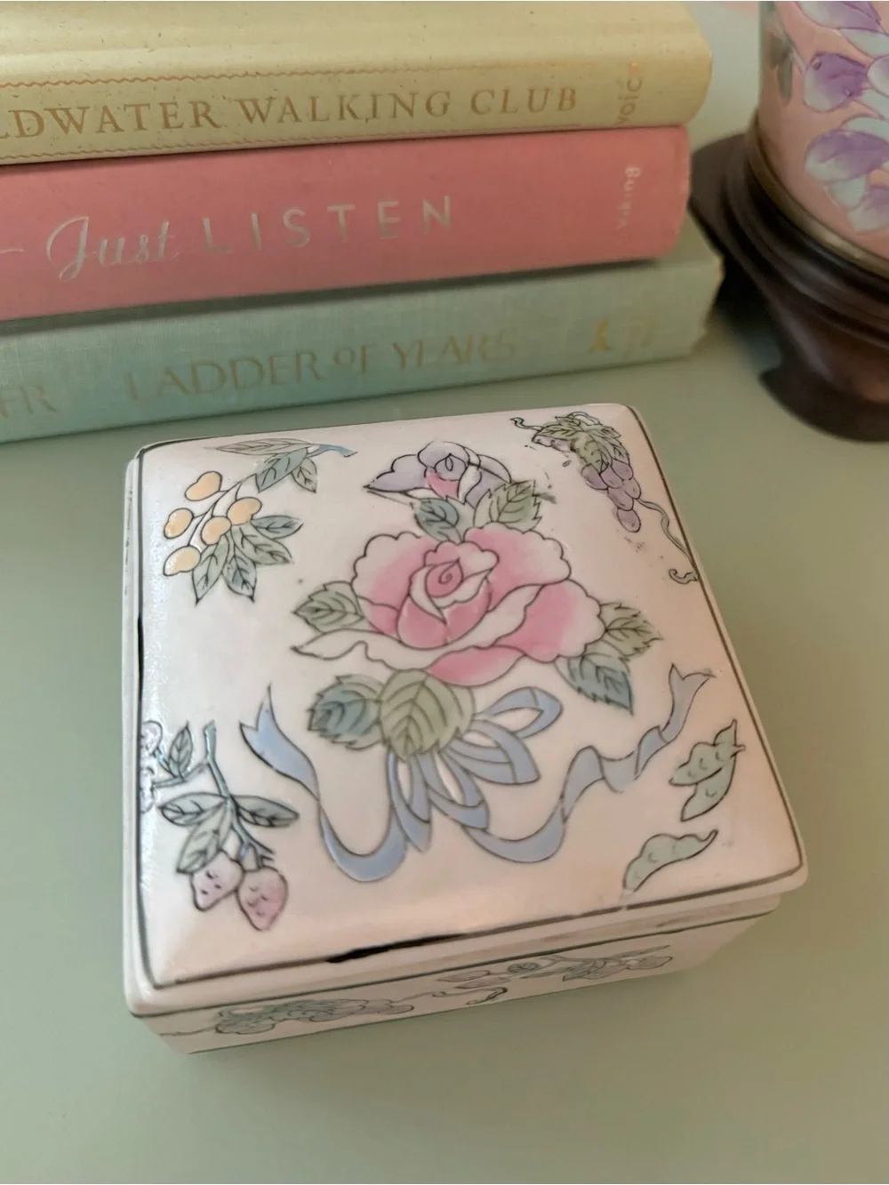 N/A vintage floral