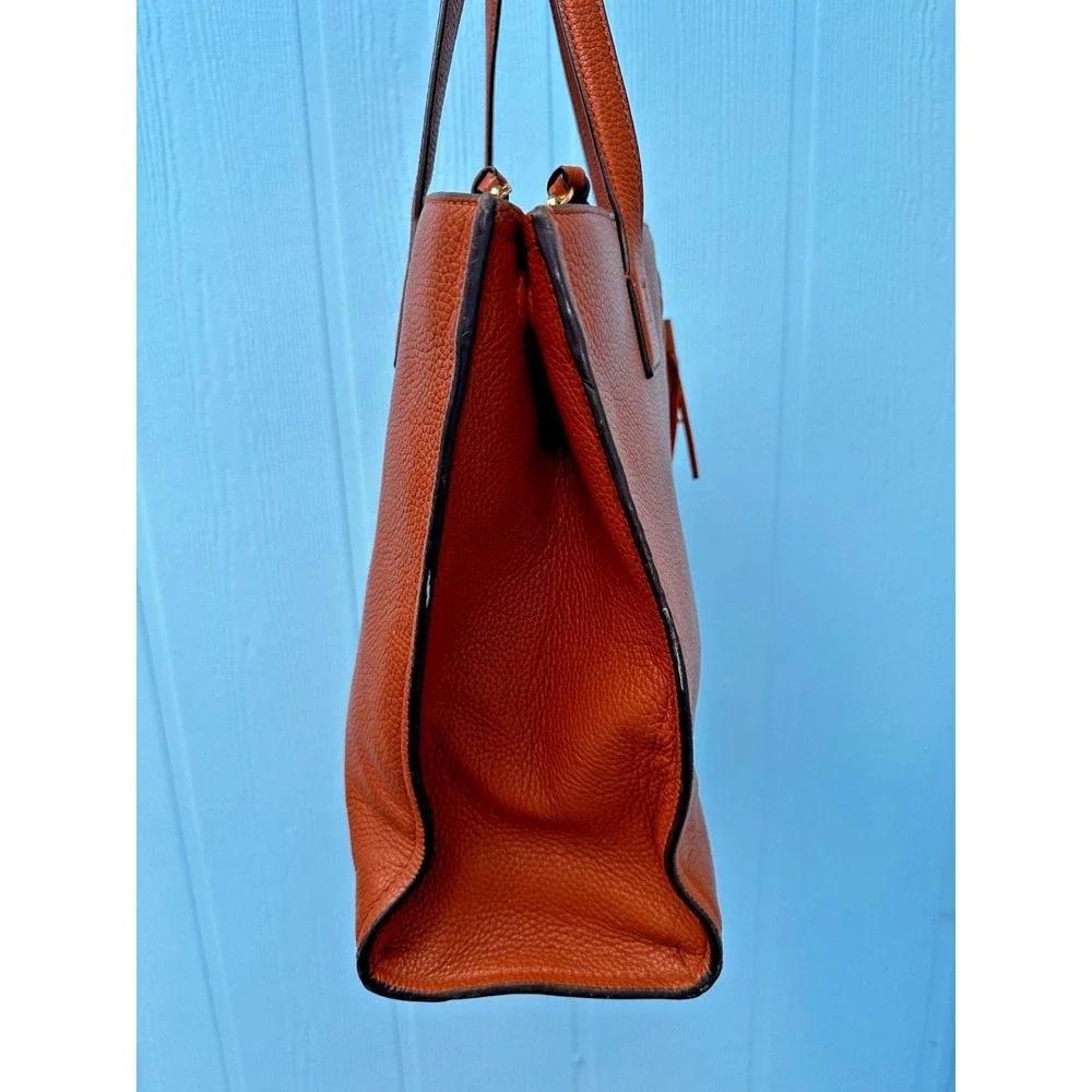 Tory Burch tory burch